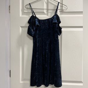 American Eagle Girls Blue Velvet Dress - Size Medium - VGUC